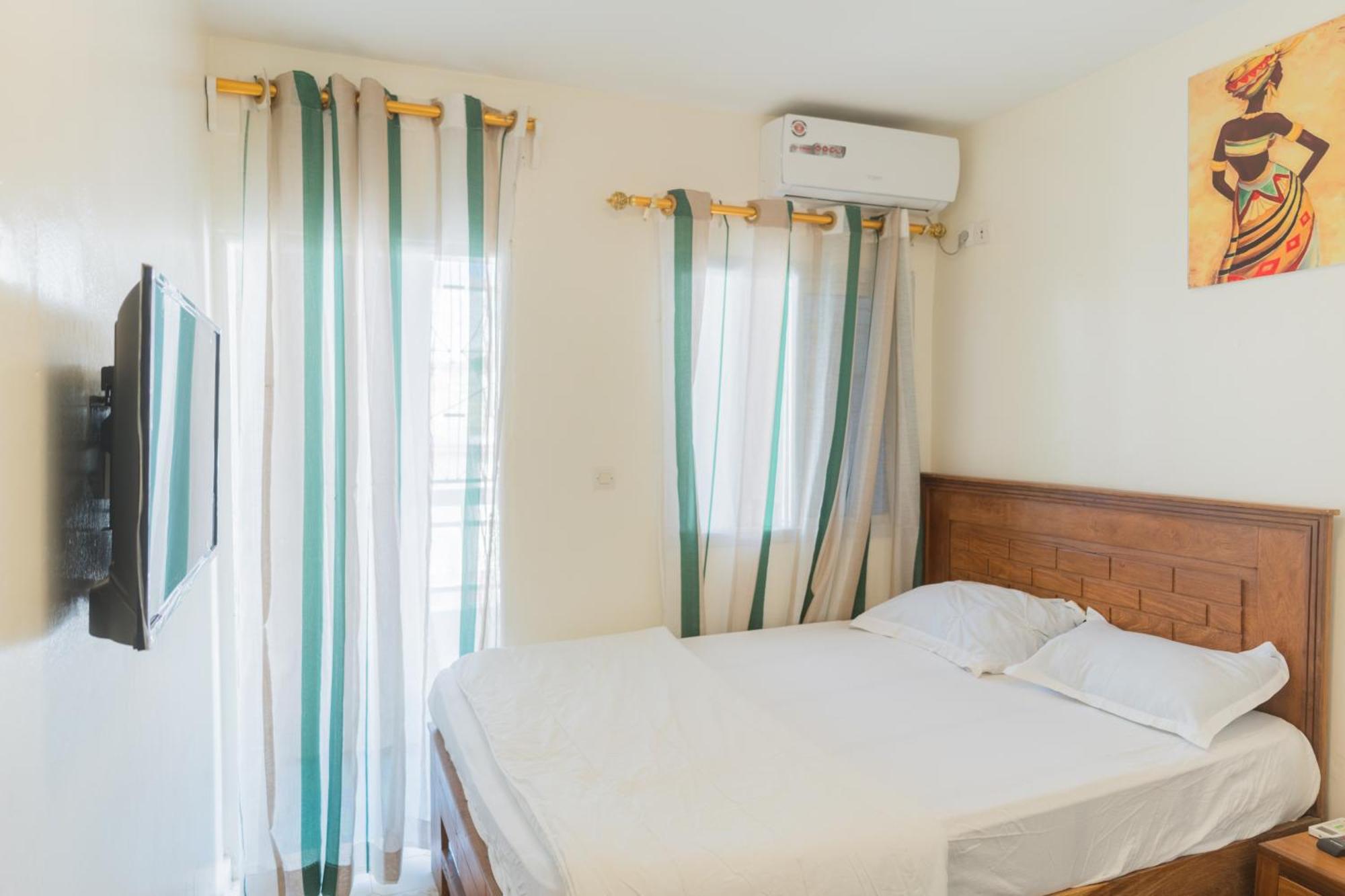 Residence Kane Diallo- Appartements Elegants Et Centraux A 다카르 외부 사진