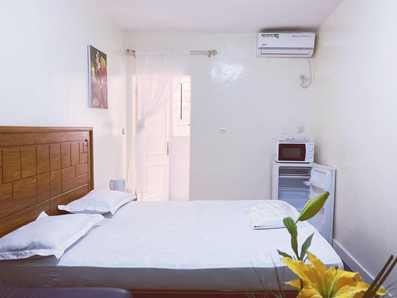 Residence Kane Diallo- Appartements Elegants Et Centraux A 다카르 외부 사진