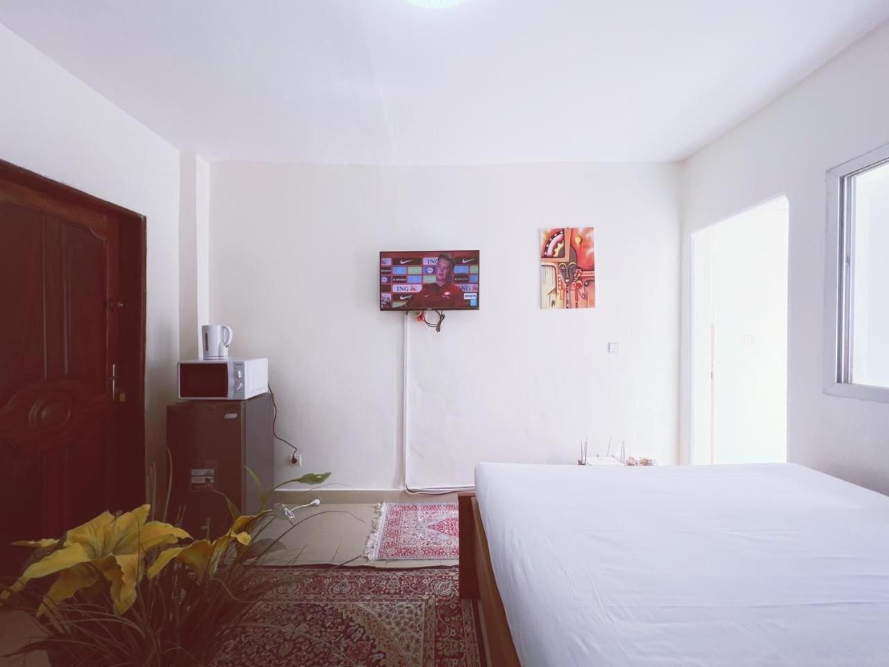 Residence Kane Diallo- Appartements Elegants Et Centraux A 다카르 외부 사진